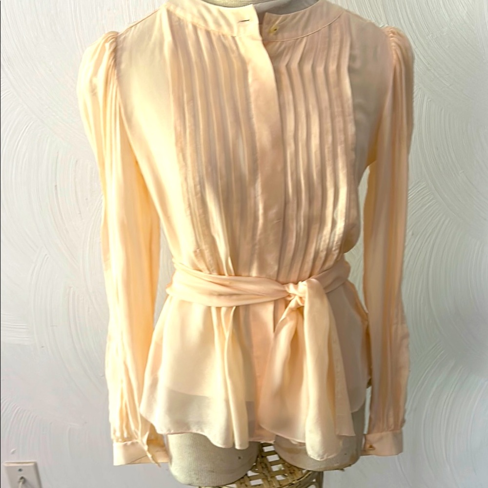 MODA International Sz XS 
Chiffon light Orange-Cream Blouse with Tie Waist